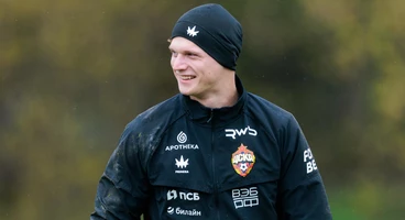 ФОТО: Тренировка на стадионе «Октябрь»