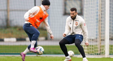 Основа обыграла молодежку в спарринг-матче