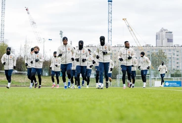 ФОТО: Тренировка и перелет в Казань