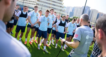 Тесты в центре FIFA и интеграция новичков: репортаж со сборов