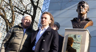 Бюст Владимира Пономарева открыли на Аллее спортивной славы ЦСКА