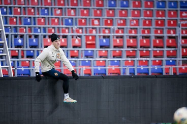 ФОТО: Последняя тренировка на ВЭБ Арене в 2025 году