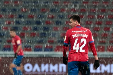 Первое капитанство Щенникова