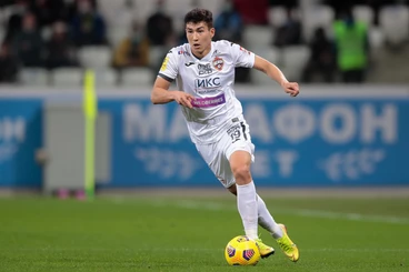 Бактиёр Зайнутдинов: В 17 лет мне сделали «кресты» в обычной казахской больнице за 80 000 рублей