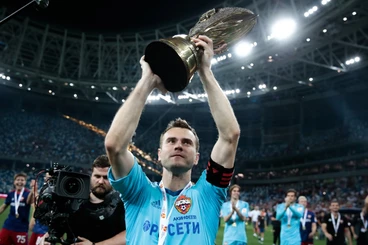 Первый трофей Ганчаренко, 7-й Суперкубок Акинфеева