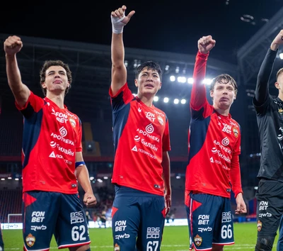 ФОТО: Победа молодёжки в дерби