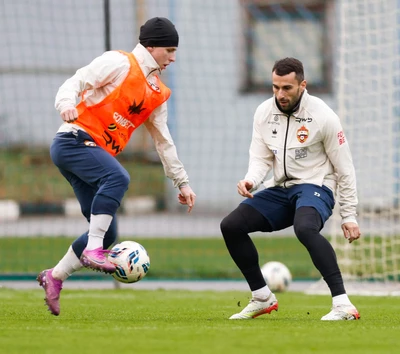 Основа обыграла молодежку в спарринг-матче