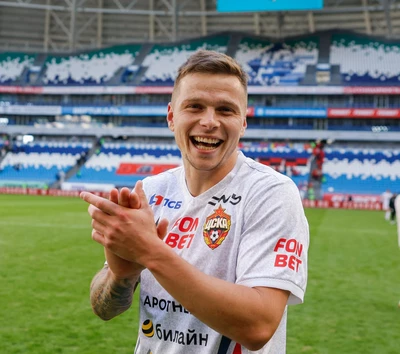 Круговой во второй раз принес победу, забив решающий гол на 84-й минуте