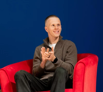 Матвей Кисляк получил премию ДФЛ «Первая пятерка-2025»!