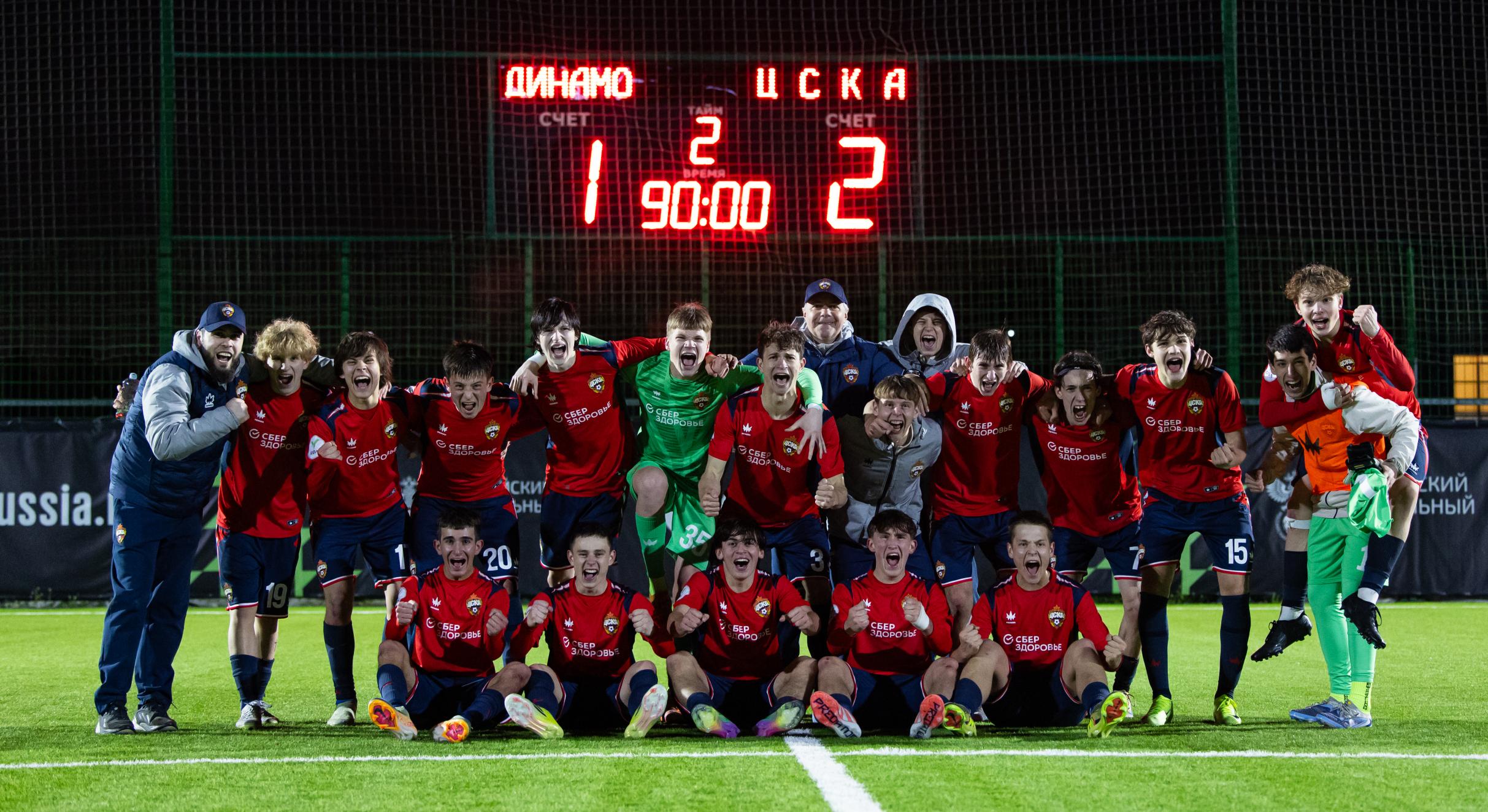 ЮФЛ: армейцы сыграли в братском дерби